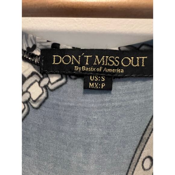 Short Sleeve V-Neck Tunic Dress Silver Blue Zebra Size Small JL - Picture 4 of 8